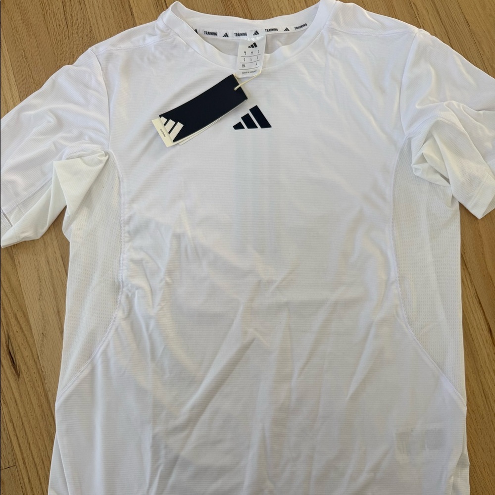 D4T POWER 3 STRIPES T-SHIRT
